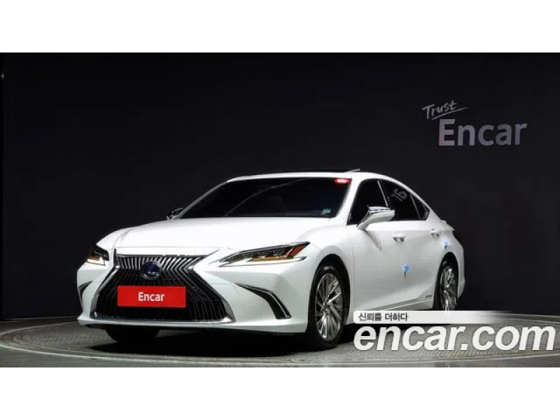 Lexus Is 2020 г.
