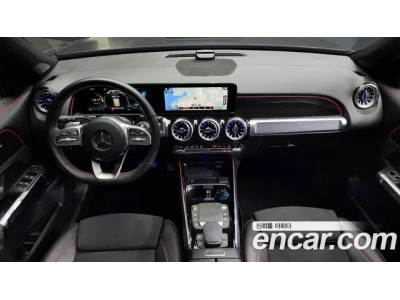 Mercedes Benz GLB-Class 2021 г.