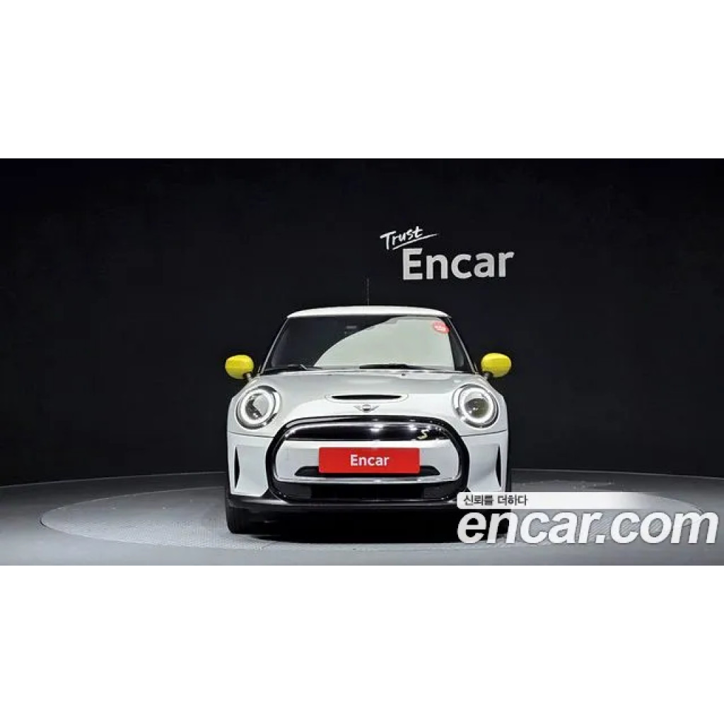 Mini Cooper 2022 г.