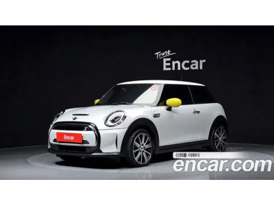 Mini Cooper 2022 г.