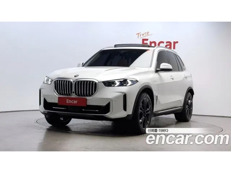 BMW X5 2024 г.