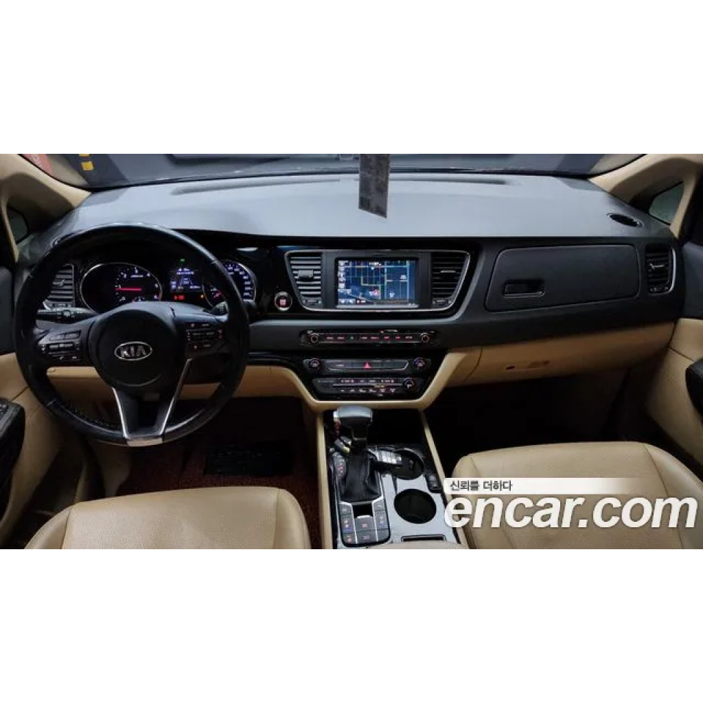 KIA Carnival 2020 г.