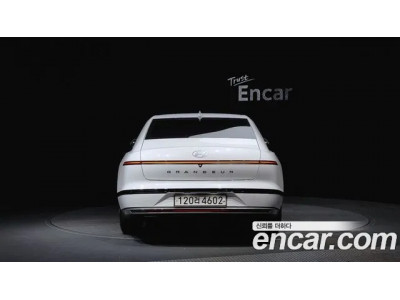 Hyundai Grandeur 2023 г.