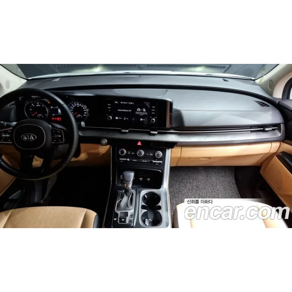 KIA Carnival 2021 г.
