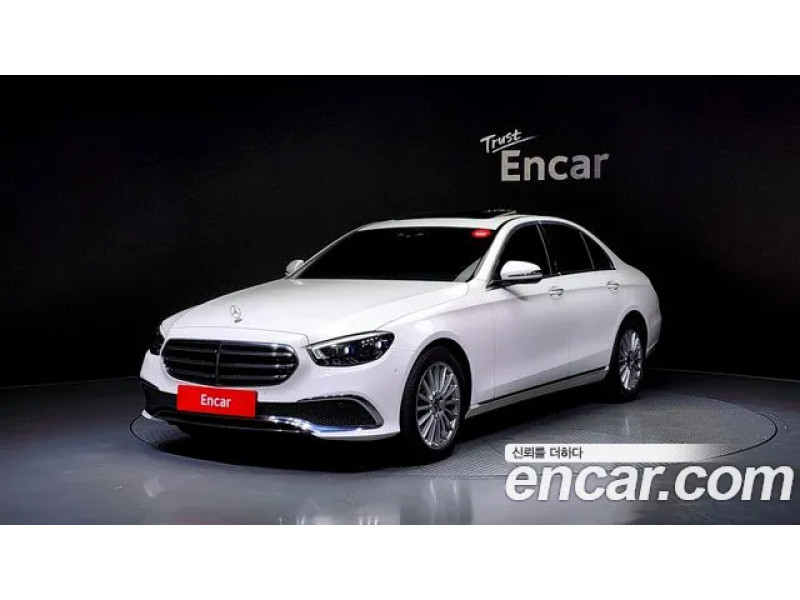 Mercedes Benz E-Class 2021 г.
