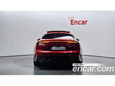 KIA Stinger 2021 г.