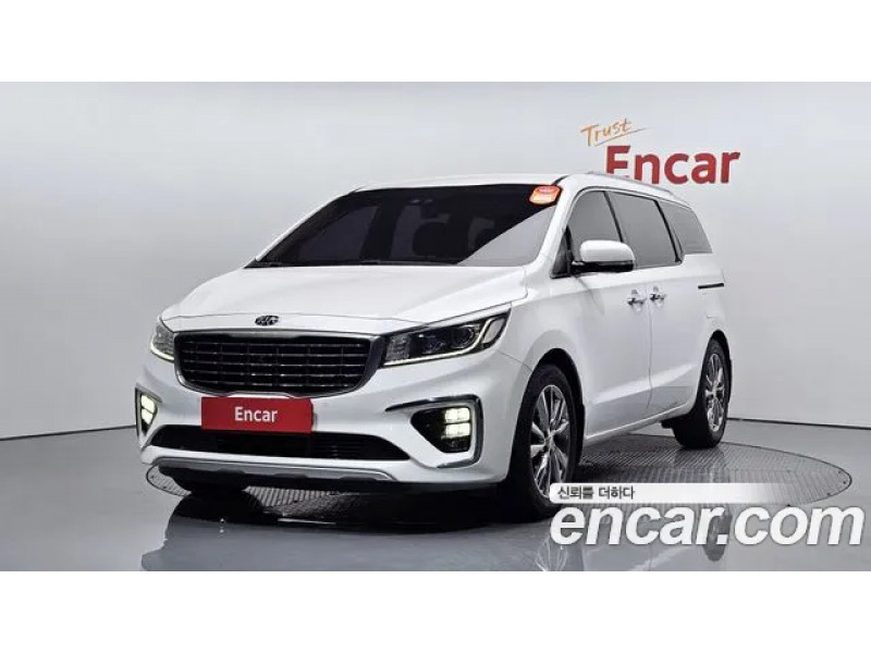 KIA Carnival 2020 г.