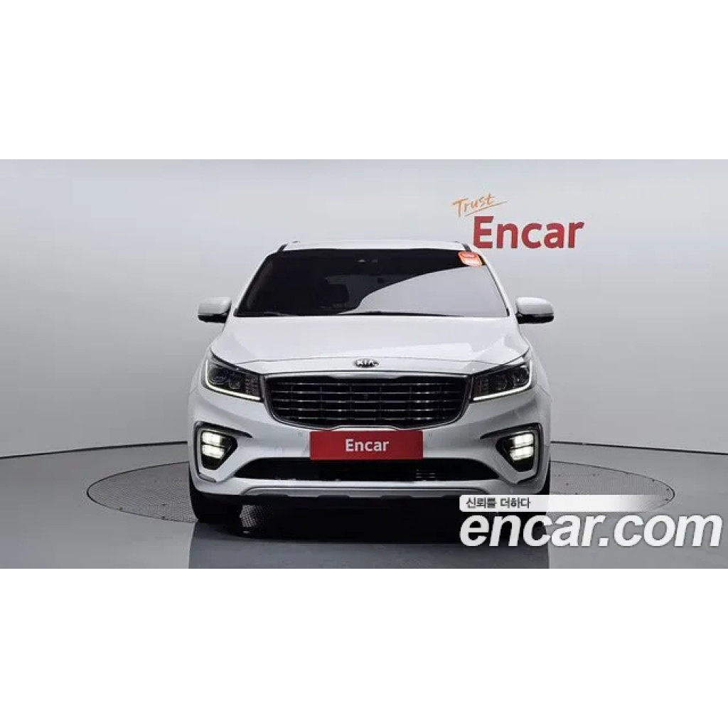 KIA Carnival 2020 г.
