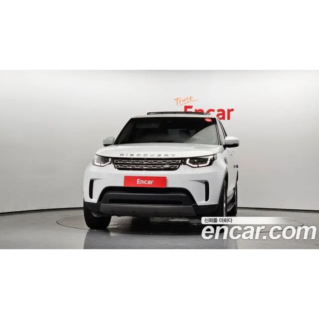 Land Rover Discovery 2020 г.