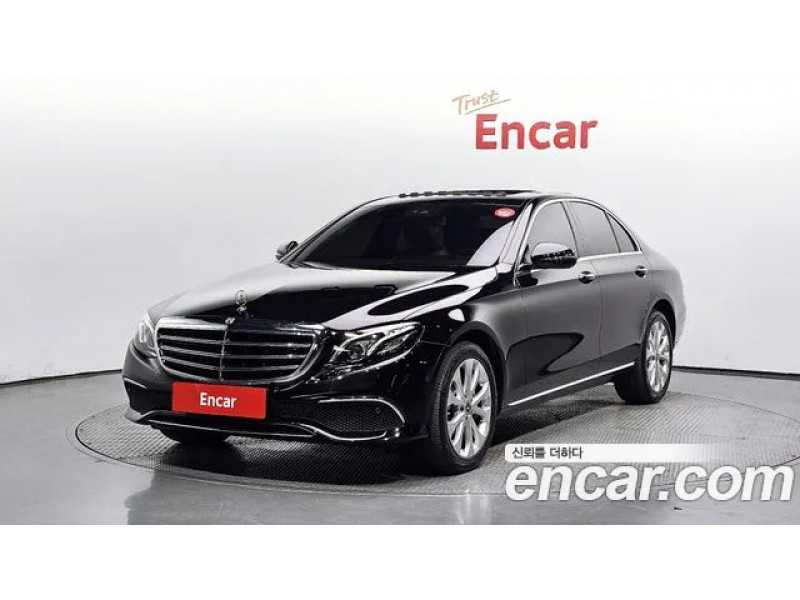 Mercedes Benz E-Class 2020 г.
