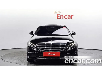 Mercedes Benz E-Class 2020 г.
