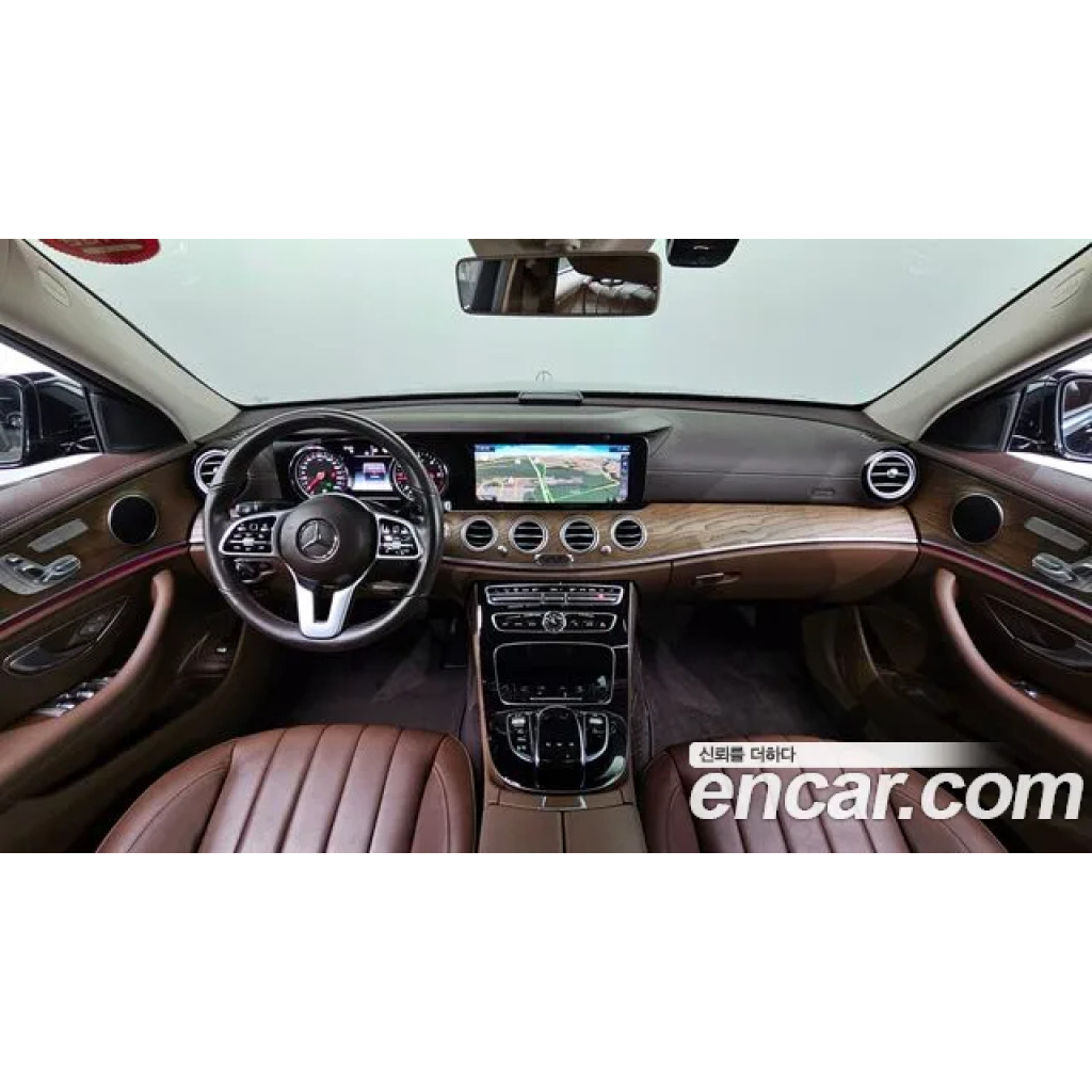 Mercedes Benz E-Class 2020 г.