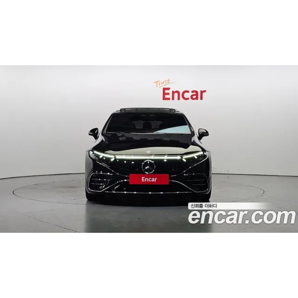 Mercedes Benz EQS 2023 г.