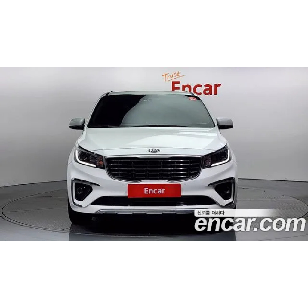 KIA Carnival 2020 г.