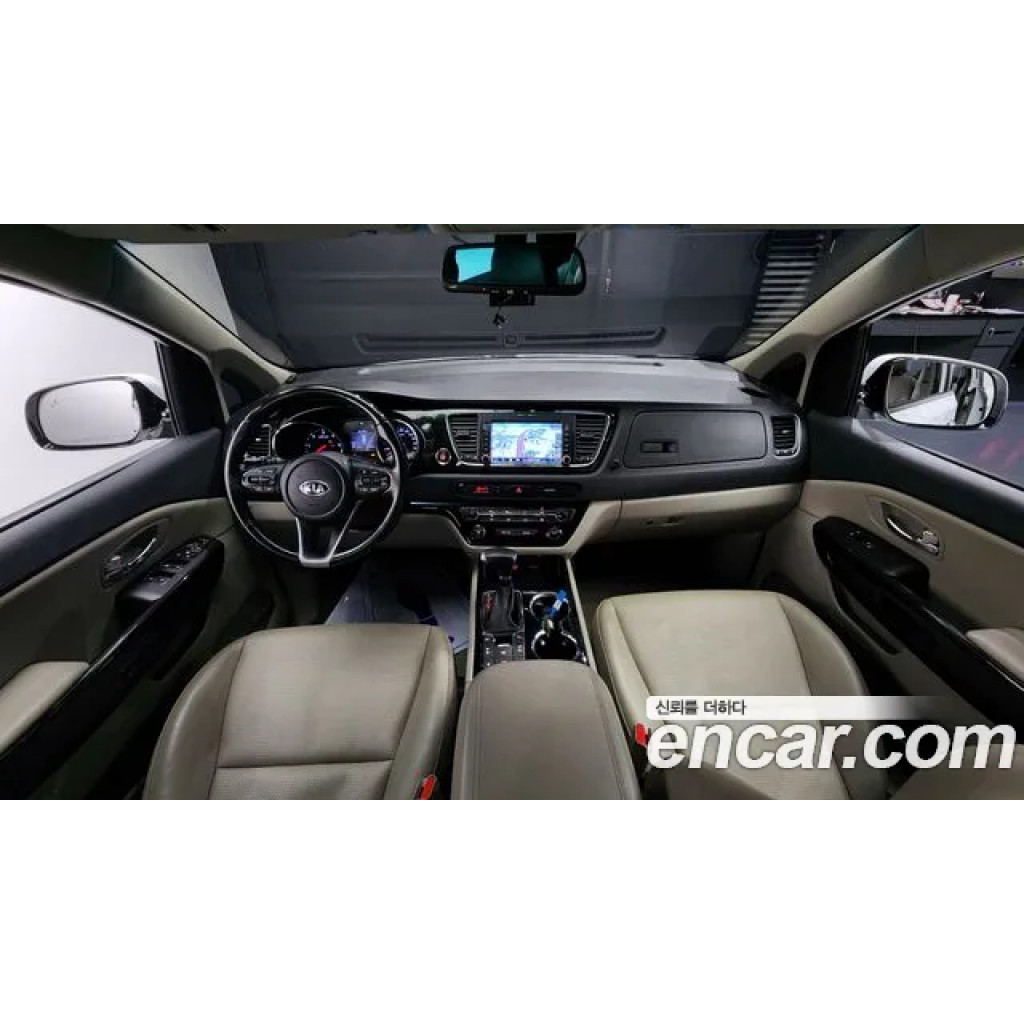 KIA Carnival 2020 г.