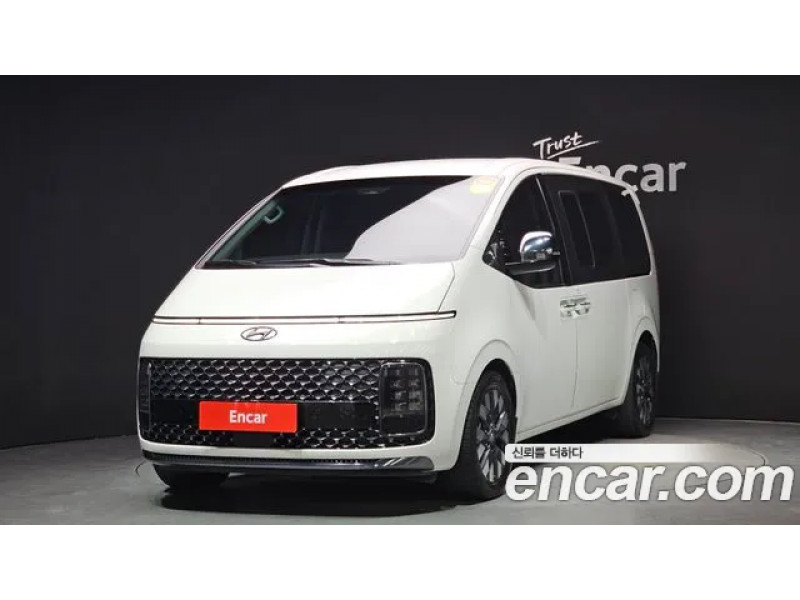 Hyundai Staria 2022 г.
