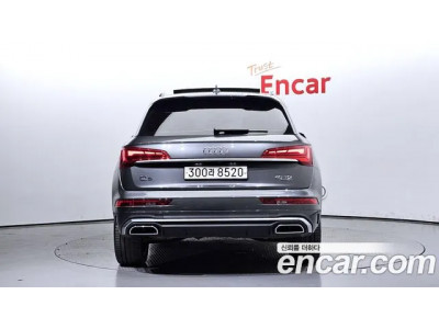 Audi Q5 2022 г.