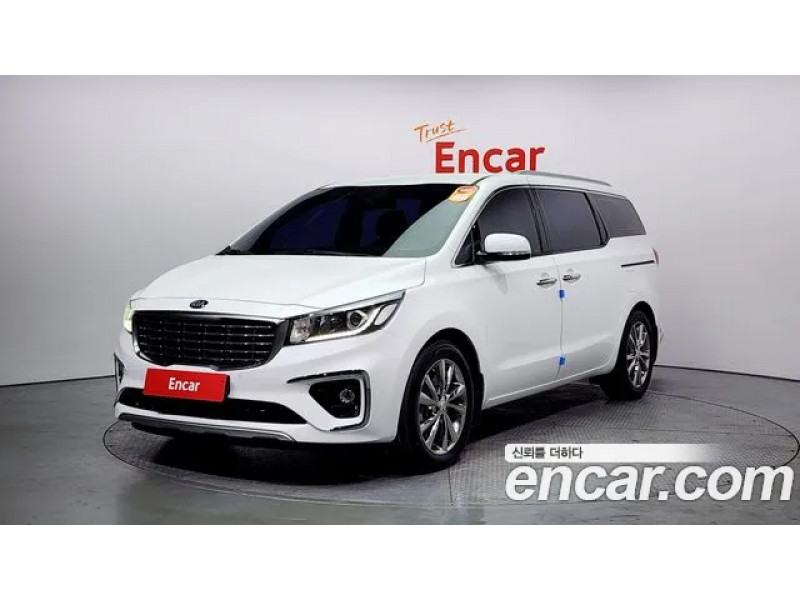 KIA Carnival 2020 г.
