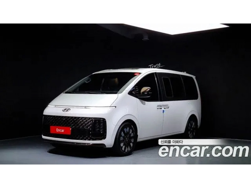 Hyundai Staria 2022 г.