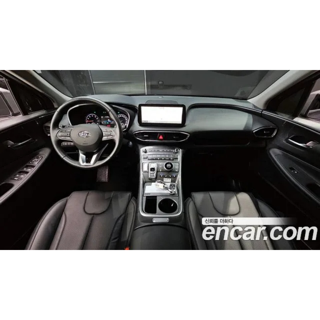 Hyundai Santa Fe 2022 г.