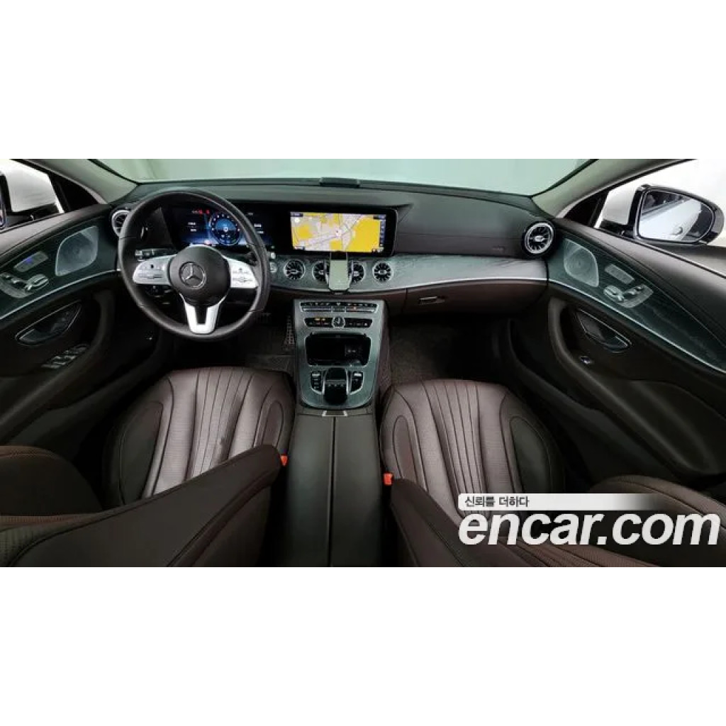 Mercedes Benz CLS-Class 2020 г.
