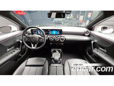 Mercedes Benz A-Class 2022 г.