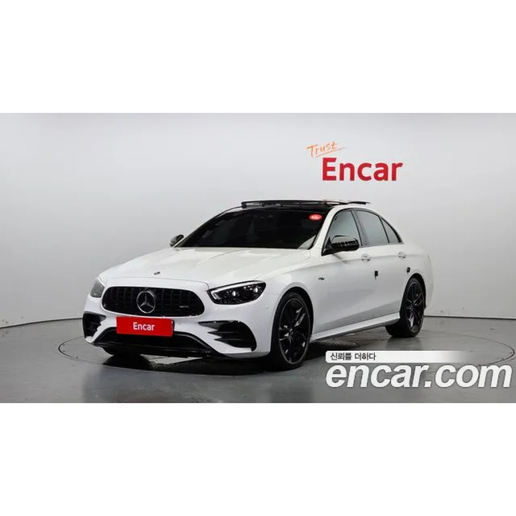 Mercedes Benz E-Class 2023 г.