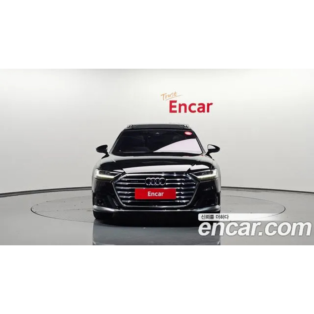 Audi A8 2021 г.