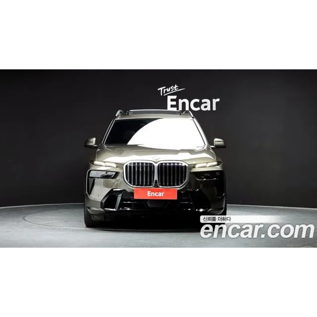 BMW X7 2023 г.