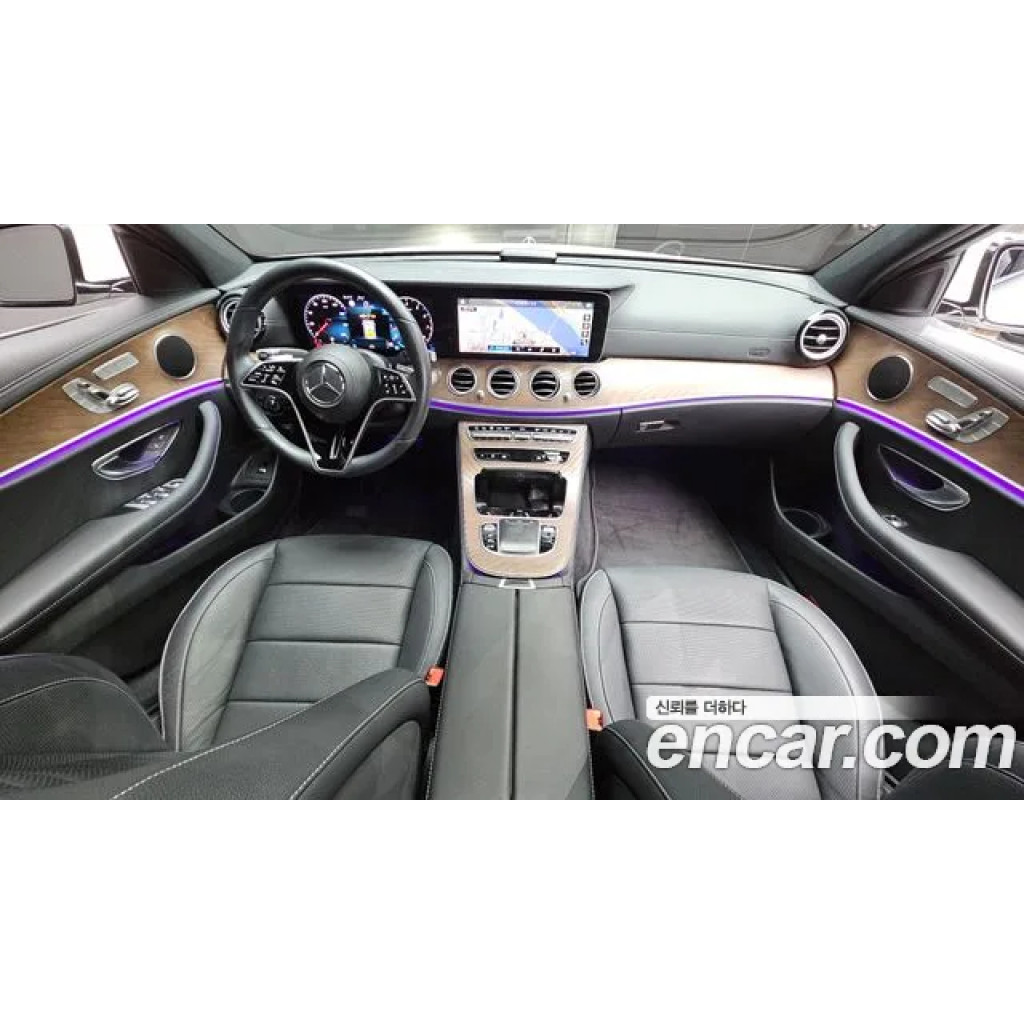 Mercedes Benz E-Class 2021 г.
