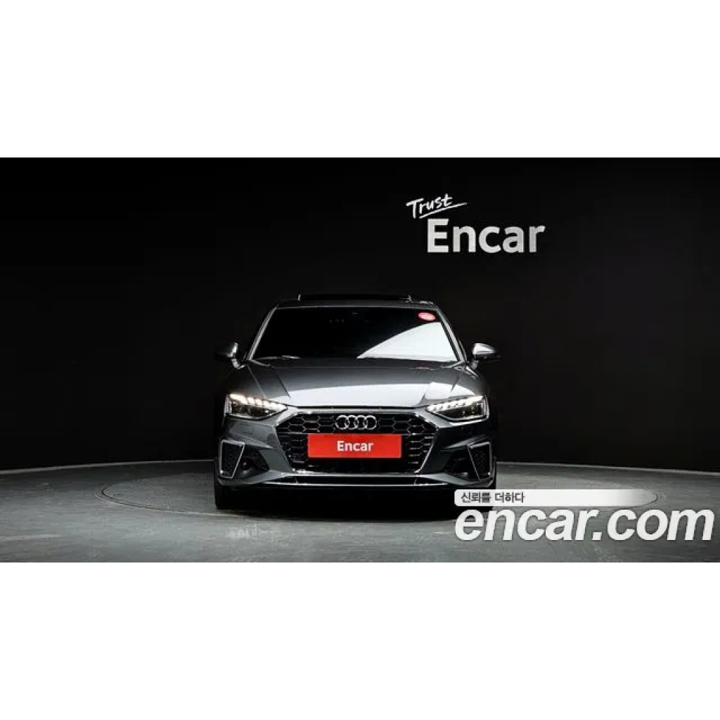 Audi A4 2021 г.