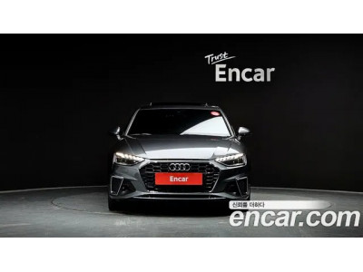 Audi A4 2021 г.