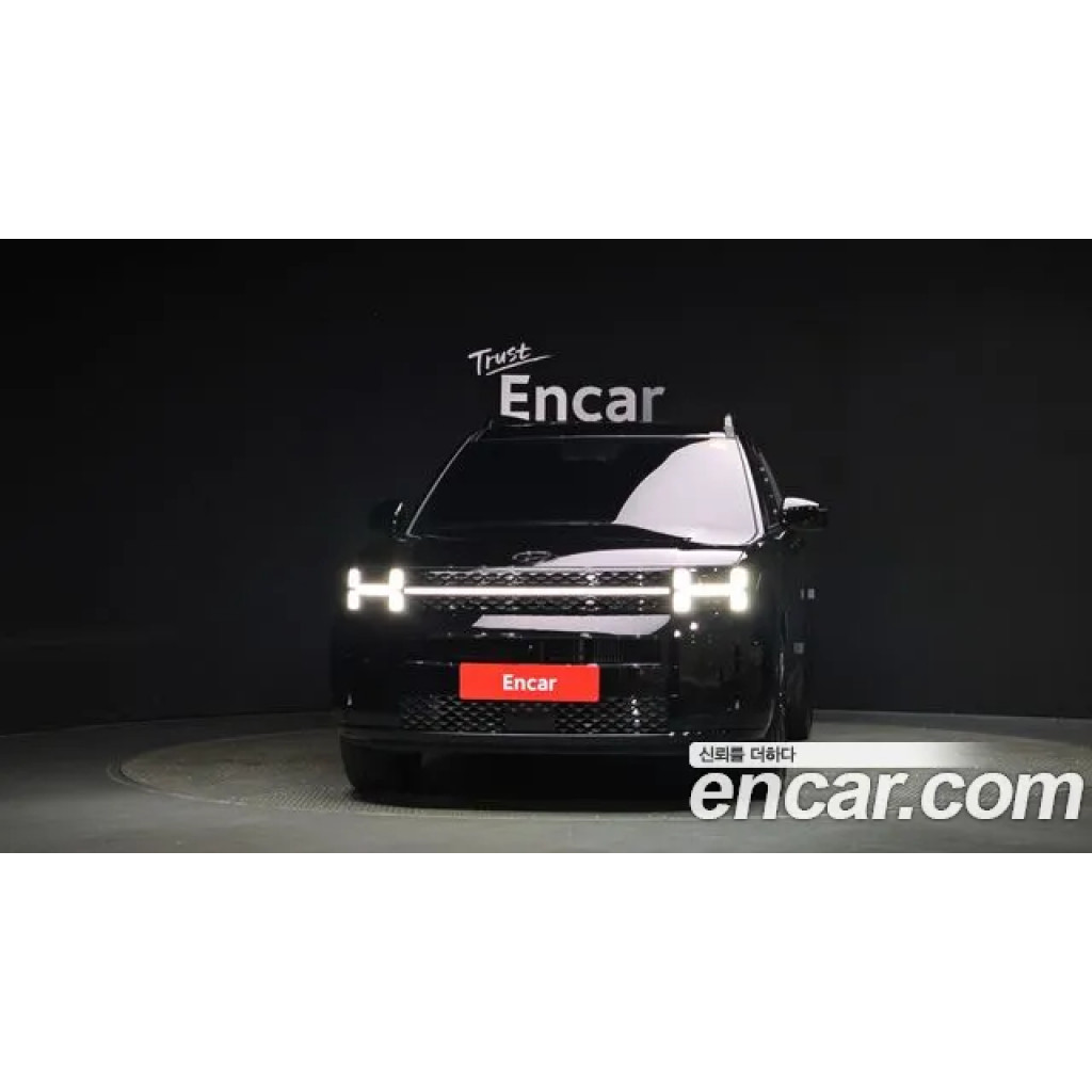 Hyundai Santa Fe 2024 г.