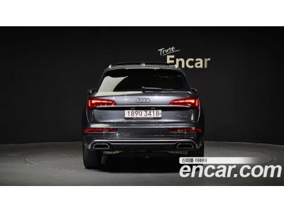Audi Q5 2022 г.