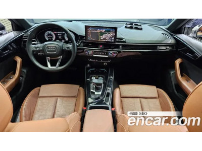 Audi A4 2022 г.