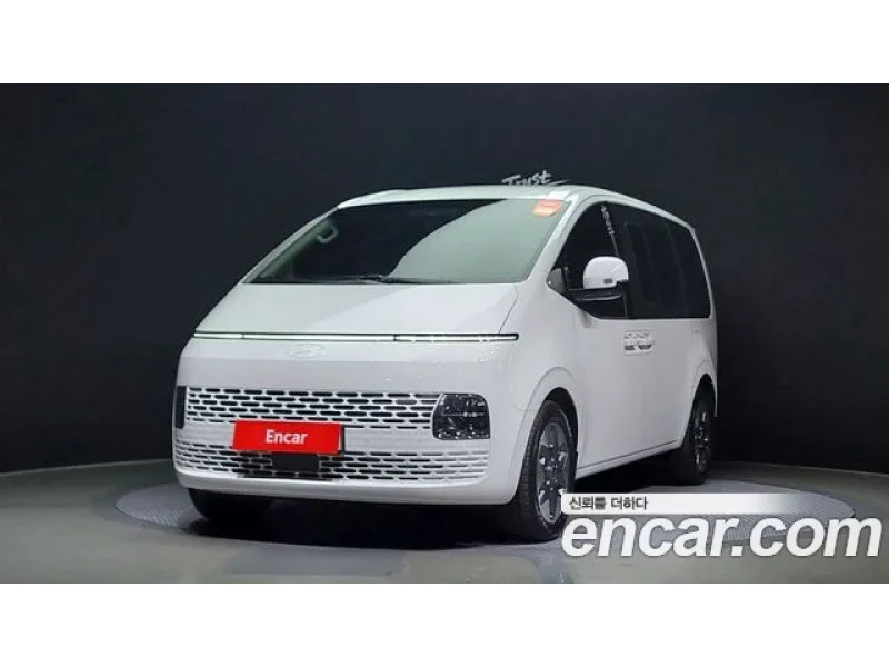 Hyundai Staria 2025 г.