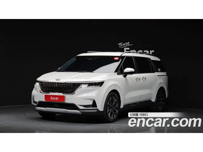 KIA Carnival 2021 г.