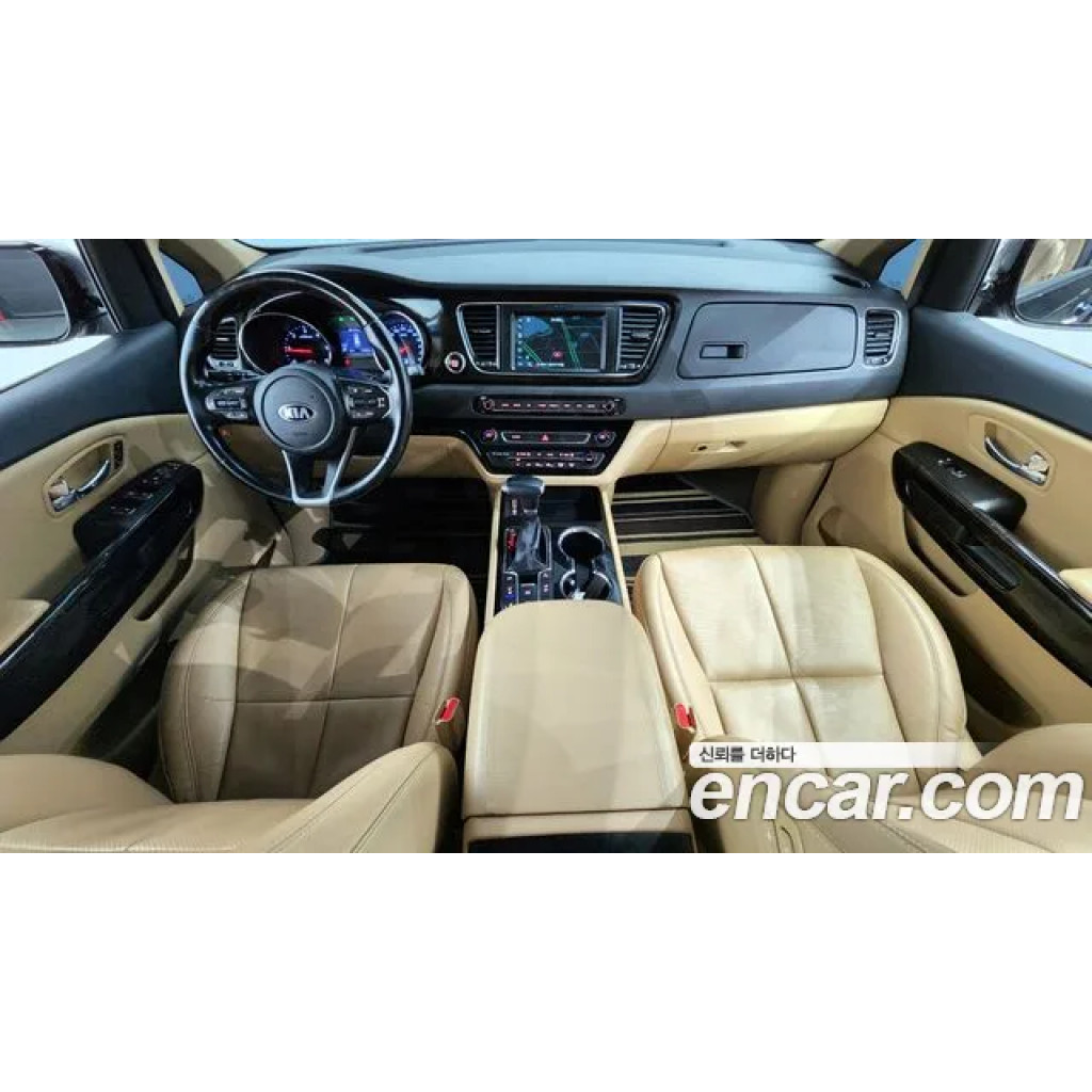 KIA Carnival 2020 г.