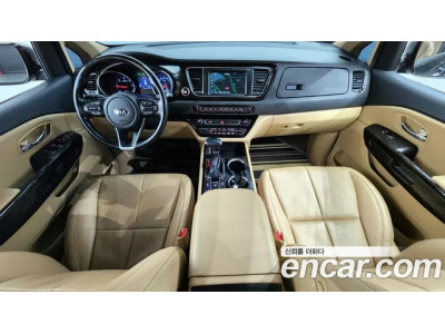 KIA Carnival 2020 г.