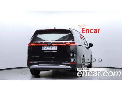 KIA Carnival 2021 г.