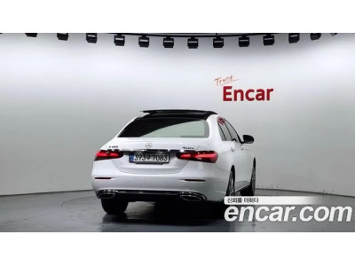 Mercedes Benz E-Class 2021 г.