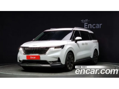 KIA Carnival 2023 г.