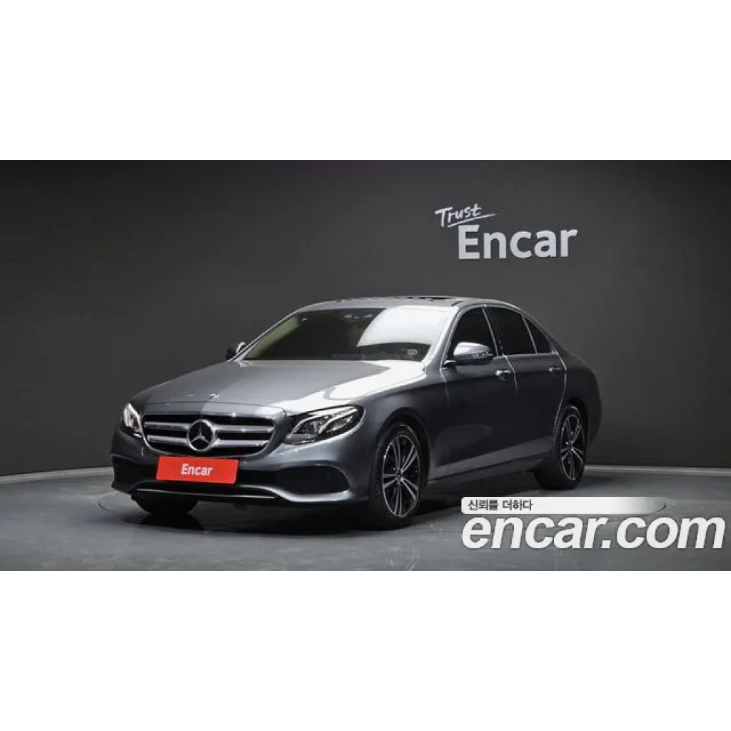 Mercedes Benz E-Class 2020 г.