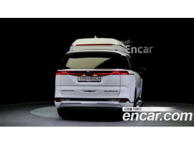 KIA Carnival 2021 г.