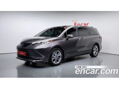 Toyota Sienna 2021 г.