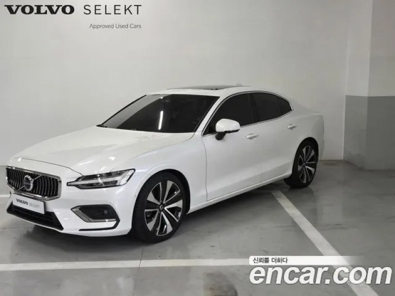 Volvo S60 2024 г.