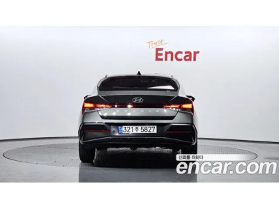 Hyundai Avante 2024 г.