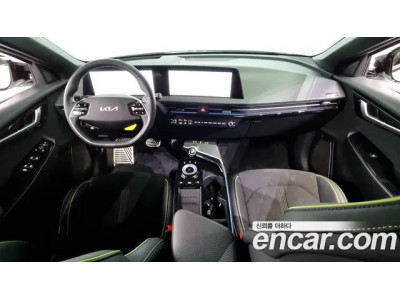 KIA EV6 2023 г.