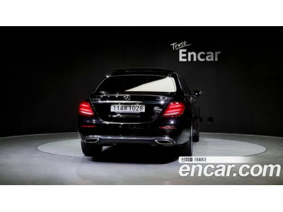 Mercedes Benz E-Class 2020 г.