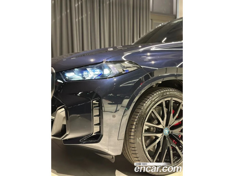 BMW X5 2024 г.
